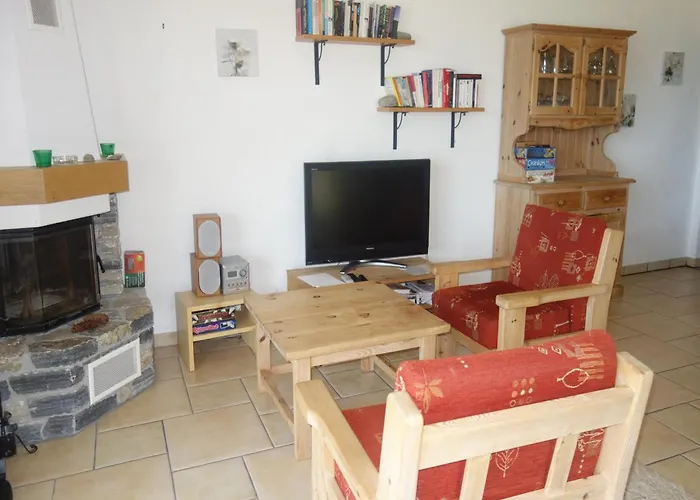 Charming With Valley View *