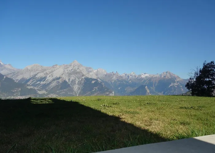 Charming With Valley View Апартаменты