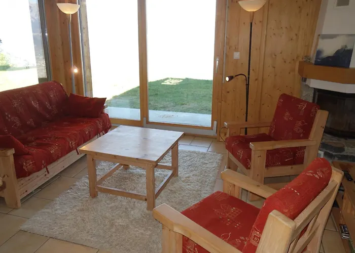 Charming With Valley View