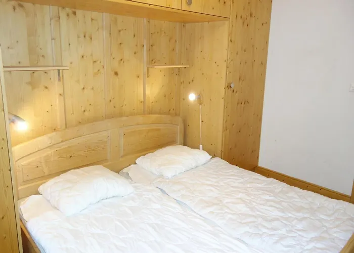 Charming With Valley View